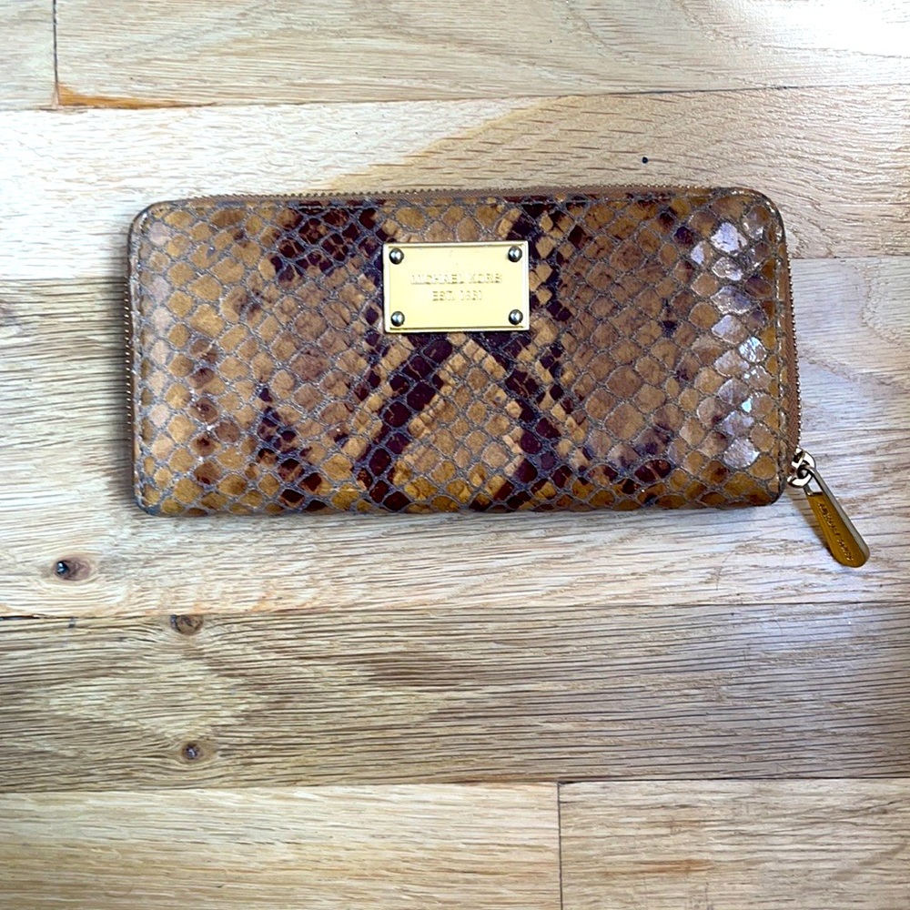 Michael Kors Snake Skin Wallet
